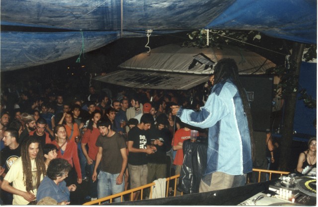 MOLOTOFF TXOSNA 2004 10.jpg